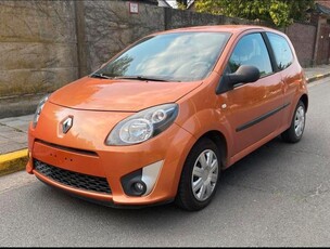 Renault Twingo 1.2 60 pk 147.000 km 2008 Gekeurd