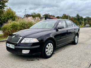 Skoda octavia - 1.4 benzine - gekeurd !!