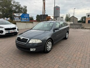 Skoda Octavia 1.9TDI 105Ch 12/2007 km 240.000 Euro4