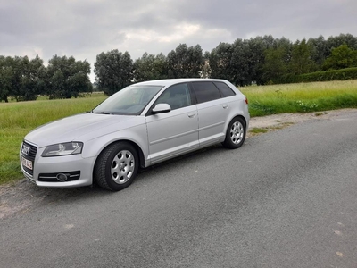 Audi A3 diesel 1.6 2011 111000km