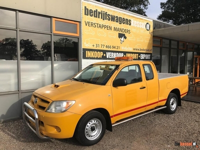 Toyota Hilux 2.5 D-4D LX Xtra Cab 2WD Pick-Up Open Laadbak