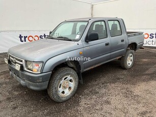 Toyota Hilux 2.4 TD pick-up te koop bij opbod