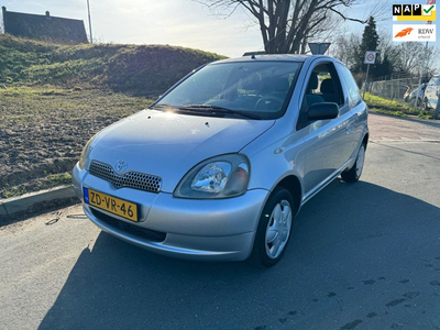 Toyota Yaris 1.0-16V VVT-i Sol