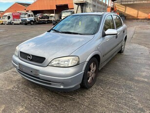 Opel astra 1.4 essence 2002 EURO 4 SANS CONTROLE