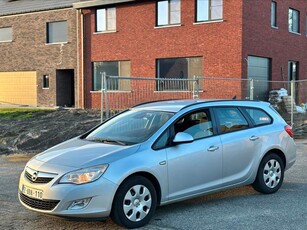 Opel Astra 2011 1.7CDTI