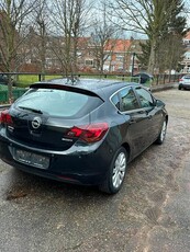 Opel Astra euro 5 2011 diesel