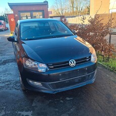 Volkswagen Polo 1.2  Bj 2012 Airco Met licht schade