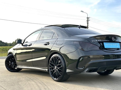 Mercedes CLA45 AMG Turbo 4-Matic 361pk! 7G-Tronic//Panorama