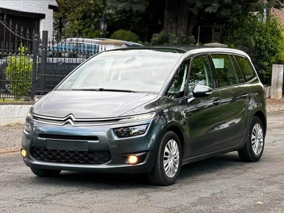 Citroen C4 Picasso 7 places prêt à immatriculé