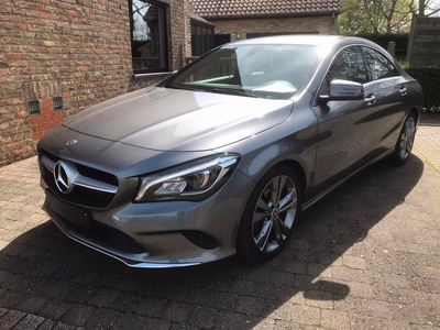 Mercedes Cla 180 urban edition Led/navi/camera