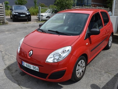 Renault Twingo essence euros 5 avec 107.000 km 