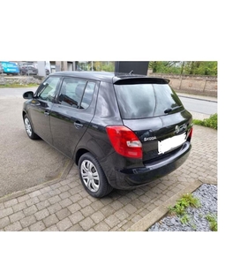 Skoda fabia essence automatique 64.000 km Vend en état