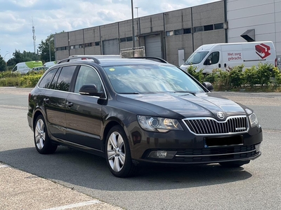 Skoda Superb 2014 1.6 diesel euro5b greenline