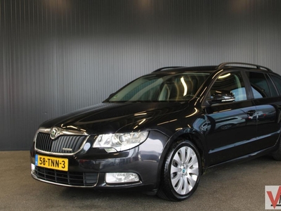 Skoda Superb Combi 1.6 TDI Greenline Comfort Business Line |