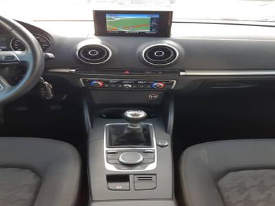 Audi A3 1.6 TDi ultra Attraction