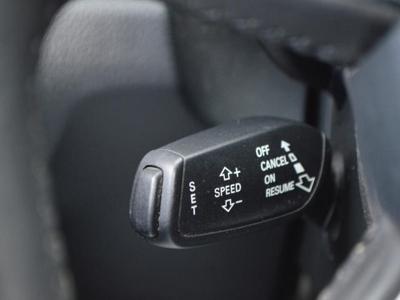Audi Q3 2.0 TDi Luxery Line Xenon Heated Seats