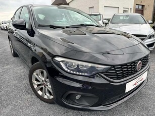 Fiat Tipo 1.4 16V Lounge navi camera 12Maanden waarborg