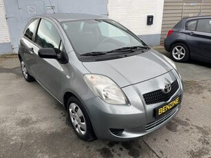 Toyota Yaris 1.3 VVT-i **Garantie**