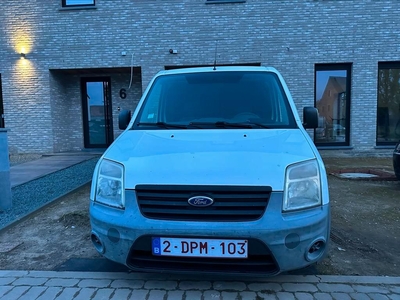 Ford connect 1.8tdi bj.2010 262.000km 2500 euro