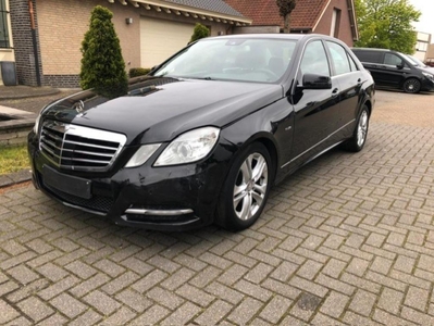 Mercedes E 200 CDI BleuEFFICIENCY AVANTGARDE NAVI