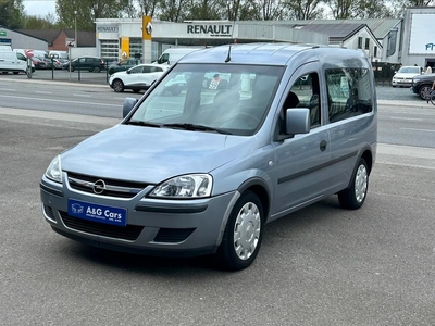 Opel Combo 1.4 Benzine 2010 5-zits 102.552 km Airco