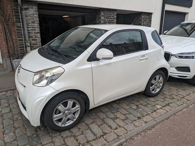 Toyota IQ 1.0i wit