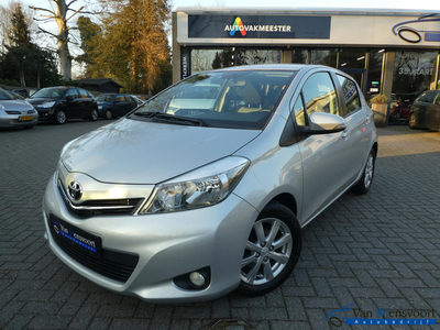 Toyota Yaris 1.3 VVT-i Automaat 5drs Executive 1eEig|Navi|Camera|Climate