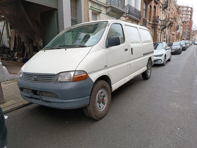 Toyota Hiace 4X2/4X4 + reductor en goedkeuring big wheel