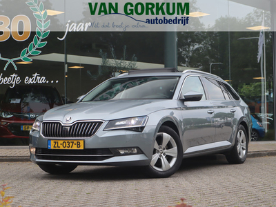 Škoda Superb Combi 1.5 TSI ACT Ambition Business Automaat / Panoramadak / Trekhaak