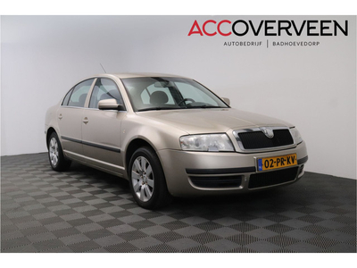 Škoda Superb 1.8 T Comfort | AUTOMAAT | Trekhaak | Clima