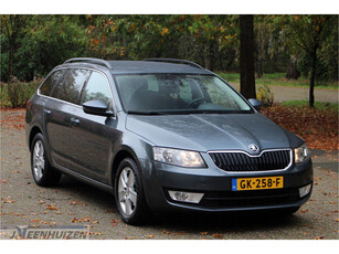 Škoda Octavia Combi 1.2 TSI Greentech Ambition | 2015 | Navi | Cruise |