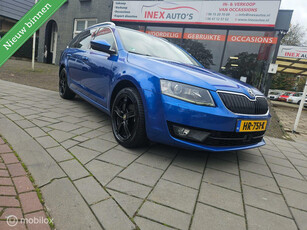 Octavia Combi 2.0 TDI Greentech Businessline Panoramadak Leer Navi