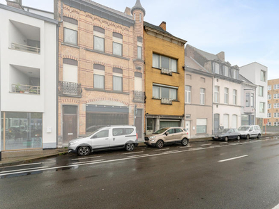 Herenwoning met stadstuin, Vlaamsekaai, Idyllisch wonen aan