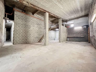 Entrepôt de 246m² à louer