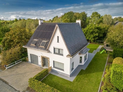 Perfect instapklare woning te koop in Hulste