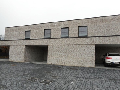 Prachtige moderne rijwoning in Koersel centrum