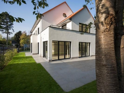 Avenue alfred madoux 37, 1150 Sint-Pieters-Woluwe