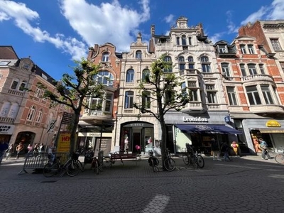 Duplexappartement met 2 slaapkamers in hartje Leuven!