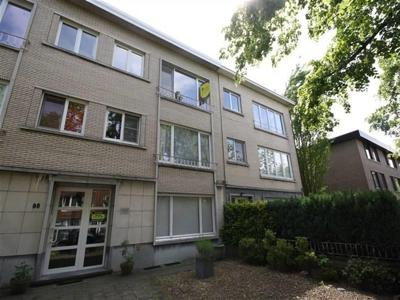 Mooi, verzorgd en aangenaam gelegen 2-slaapkamer appartement