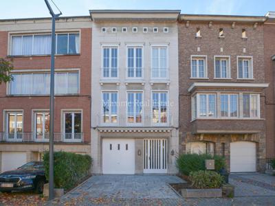 Tussen PETILLON et THIEFFRY // gerenoveerde herenwoning