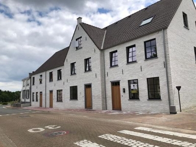 4 energiezuinige nieuwbouwwoningen met uitweg in Sint-Joris