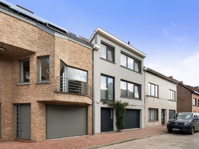 Leuke woning met stadstuin en garage