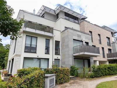 Prachtig penthouse met drie slaapkamers, terrassen en een ga