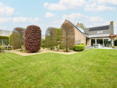 Prachtige villa op 1.383 m² te Westkerke