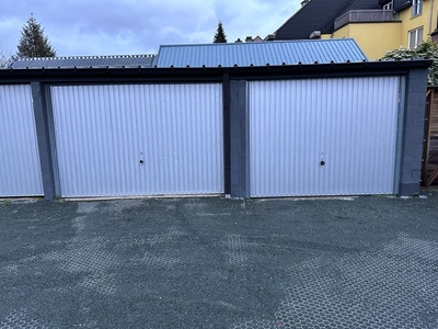 Gesloten garage te huur 125 eur/mmd