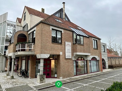 Instapklaar handelspand te huur op toplocatie te Koekelare