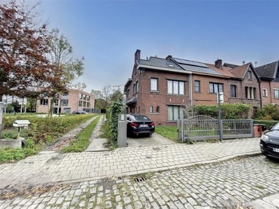 Ottergemsesteenweg 452, 9000 Gent