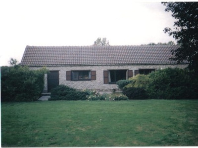 fermetje (vakantiewoning) op 17000m2 en vijver 7000m2