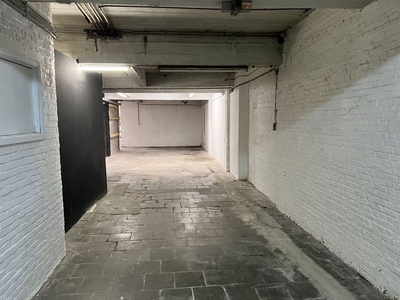 Garages/opslagplaats/magazijn te Mechelen