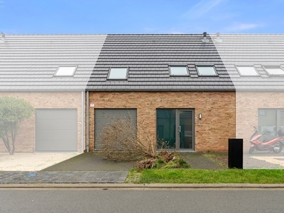 Moderne Energiezuinige Woning met Drie Slaapkamers, Zuidger…